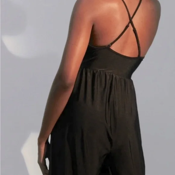 Klassy Network Size Small Deep V Black Jumpsuit - Picture 2 of 6